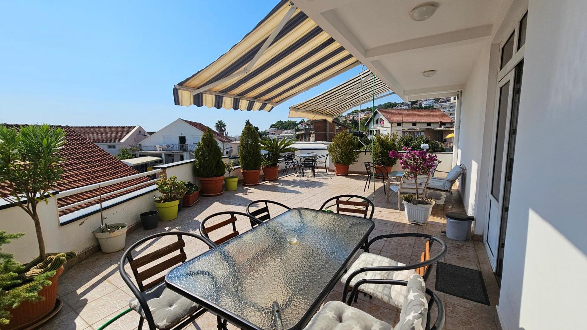 Balkan Pearl Apartments Bar Esterno foto